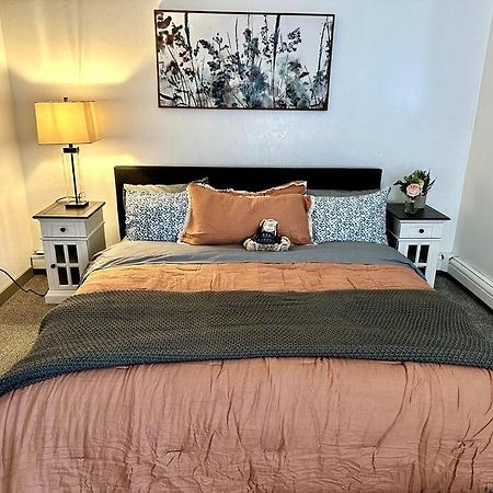Comfortable 2Br Apt Central Fairbanks Ngoại thất bức ảnh