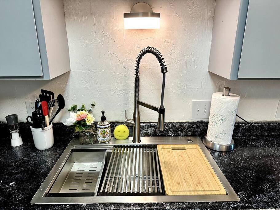 Comfortable 2Br Apt Central Fairbanks Ngoại thất bức ảnh